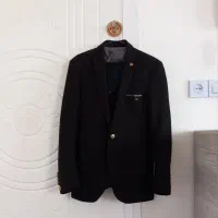 کت و شلوار مشکی و کت زرشکی|لباس|الیگودرز, |دیوار