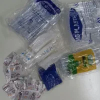 تعدادی ظروف یکبارمصرف