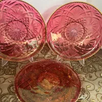 ظروف اناری خوشرنگ قدیمی