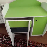 میز وصندلی