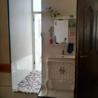 رهن و اجاره طبقه دوم مستقل|اجارهٔ خانه و ویلا|شیراز, بهارستان|دیوار