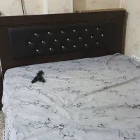 تخت دونفره