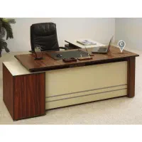 نیازمند پرستار جوان برای نگهداری بچه