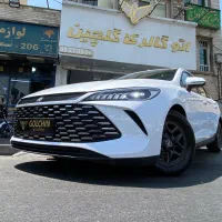 بی وای دی چین پلاس 2025 با پلاک و مدارک