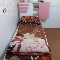 تخت خواب تک نفره در حد نو با تشک استاندار
