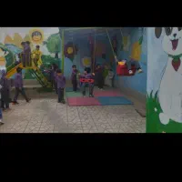 سرسره اهنی|اسباب‌بازی بچه|بردسکن, |دیوار