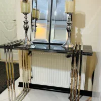 میز و آینه شمعدان