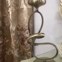 شمعدان پایه دار رو میزی برنجی جاشمعی طلایی|صنایع دستی و سایر لوازم تزئینی|تهران, اکباتان|دیوار