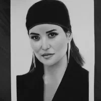 سفارش نقاشی چهره بازغال