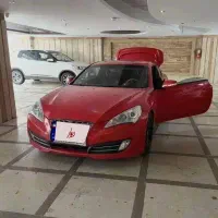 جنسیس کوپه قرمز