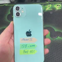 iPhone 11 عروسک