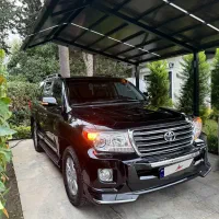 تویوتا لندکروز ۲۰۱۳ استثنایی