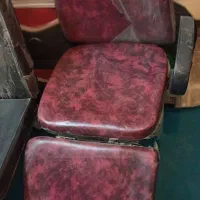 دو عدد صندلی ارایشگری|آرایشگاه و سالن‌های زیبایی|یزد, |دیوار