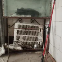 آکواریوم و پایه و فیلتر، بخاری و مهتابی