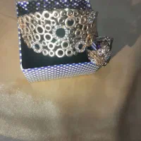 دستبند وانگشتر