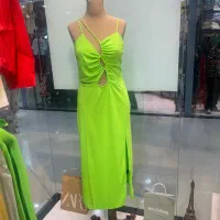 ۲عدد مانکن زنانه سوزن خور