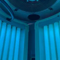 سولاریوم بانوان ۱۰ جلسه ۵۵۰/۰۰۰