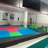 تاتامی و آینه