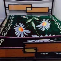 تخت خواب فلزی