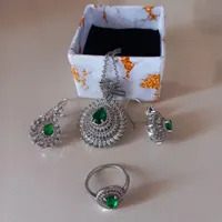 بخاطر استفاده نکردن فروخته میشه
