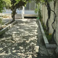 ویلایی ۳۰۰ متری بر کانال اجاره ای