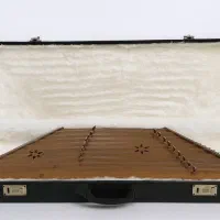 سنتور چوب طبیعی با امضای میرعماد