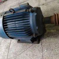 دو عدد الکتروموتور ، دینام|ماشین‌آلات صنعتی|تهران, یاخجی آباد|دیوار