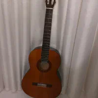 گیتار یاماها c40