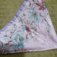 تعدادی لباس مانتو شلوار پیراهن شال و روسری|لباس|قدس, شهر‌قدس|دیوار