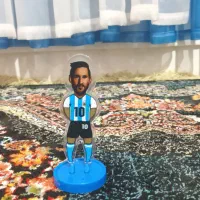 فروش کارت فوتبالی