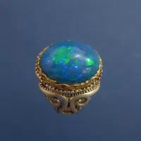 انگشتر جواهری اوپال آبی درشت شاهکار و تک