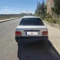 پراید ۸۵ بی رنگ