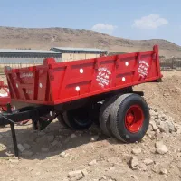 تریلی پشت تراکتوری