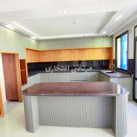 ۱۶۸متر الهیه تک واحدی، modern، تراس سبز افتخاری