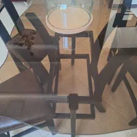 میز غذا خوری و اینه قدی|میز و صندلی غذاخوری|اراک, |دیوار