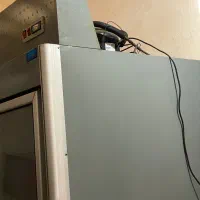 یخچال ویترینی|کافی‌شاپ و رستوران|رشت, دروازه لاکان|دیوار