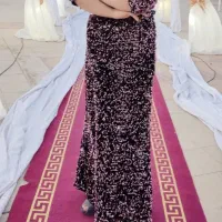 دو عدد لباس مجلسی سایز ۴۲