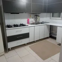 آپارتمان/ ۸۰متری فول/سه جانبه