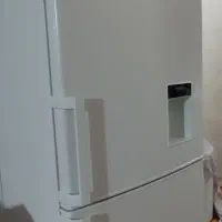 یخچال فریزر بزرگ اسنوا