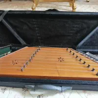 ساز سنتی سنتور