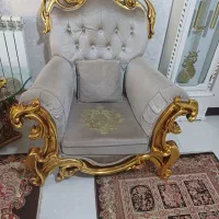 مبلمان ۷نفره باچوب راش وآیکاری طلاشده
