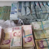 پول  قدیمی  .