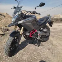 موتور سیکلت ادونچر آشیل ۲۰۰