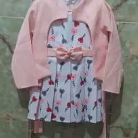 پیراهن دخترانه