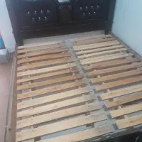 تخت خواب چوبی