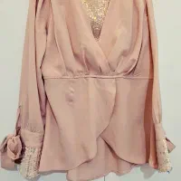 تعدادی لباس نو و در حد نو