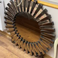 آینه دکوری طرح خورشید