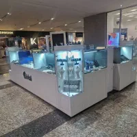 ویترین فروشگاه