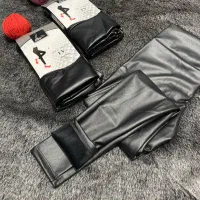 لگ چرم داخل مخمل|لباس|تبریز, |دیوار