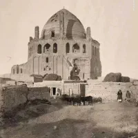 زمین تجاری خیابان اصلی برای مغازه